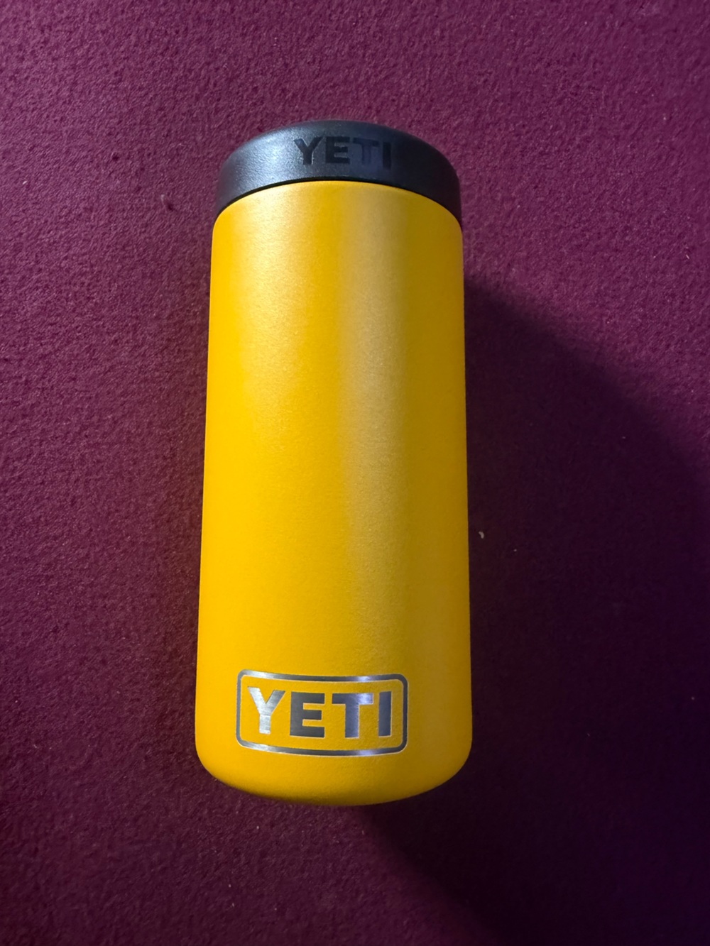 Yeti Alpine Yellow Slim Colster EUC